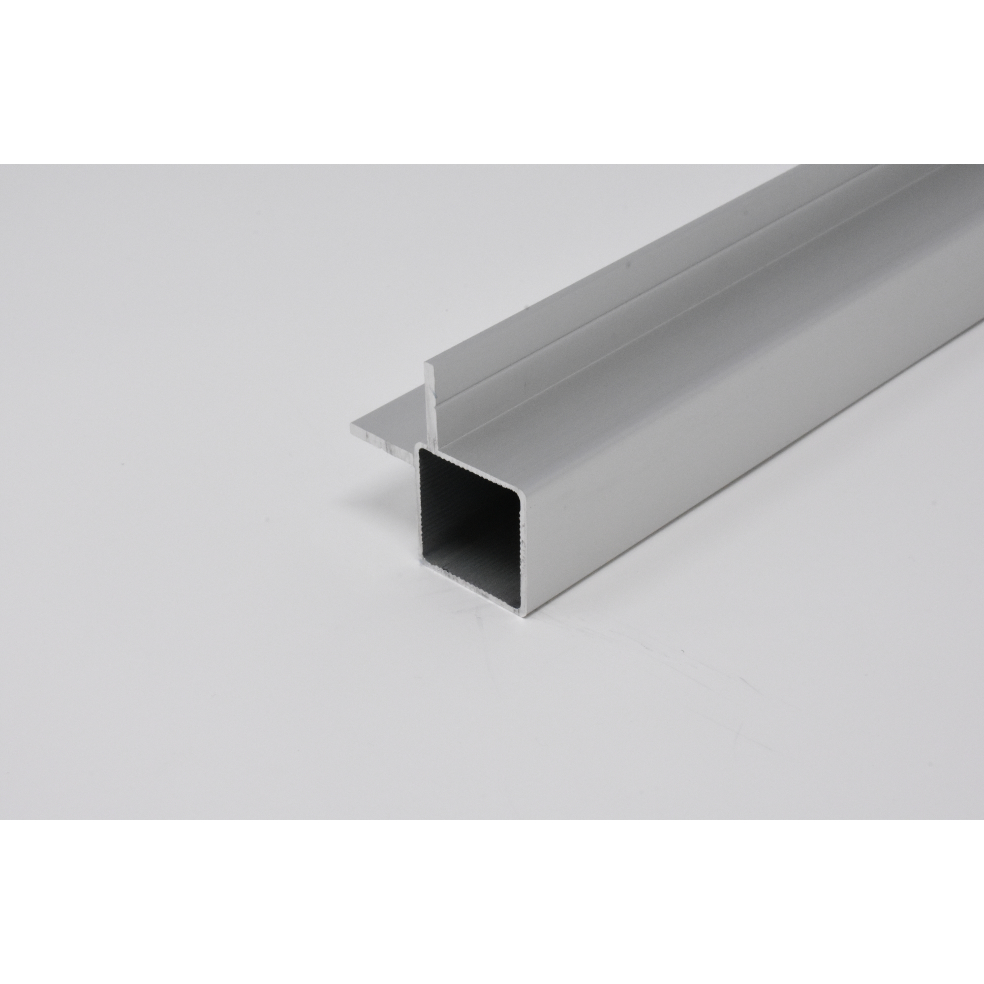 EZTube Extruded Aluminum Tube for 3/4in. Flush Panel — 36in. x 1in. x 1in., White, QR Both Ends, Model# 100-170-3 WH QR